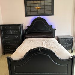 Vintage 5-Piece Girls Full Bedroom Set – Solid Wood