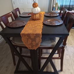 $100 For Table And 6 Chairs