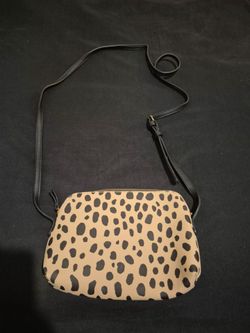 Universal Thread Crossbody Bags