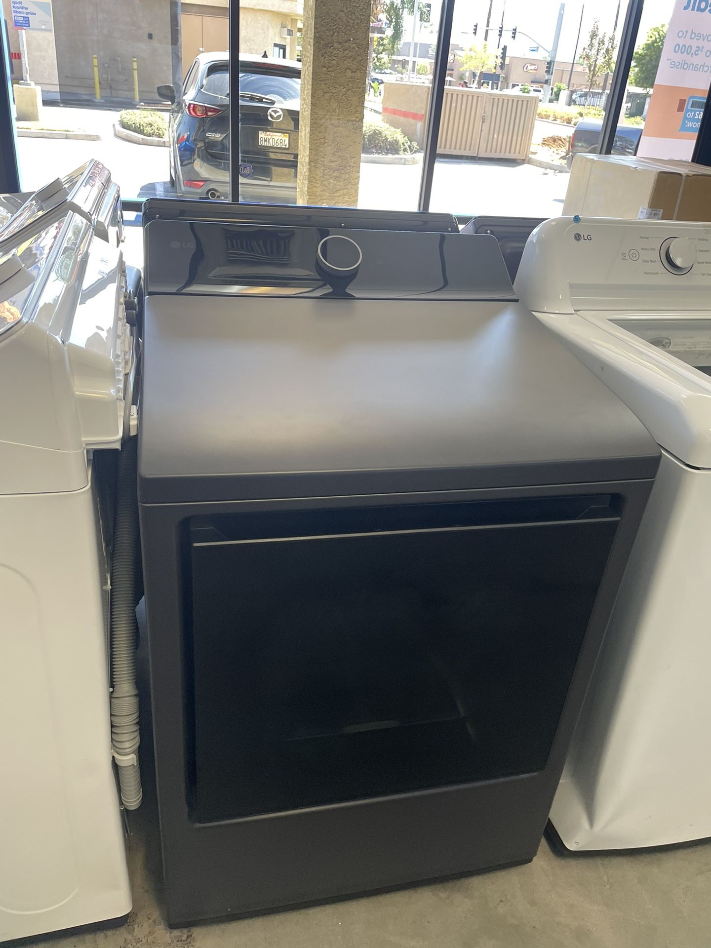 Lg Gas Dryer In Matte Black