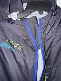 GUC Women’s Dakine Black Hooded Rain Jacket Size Small