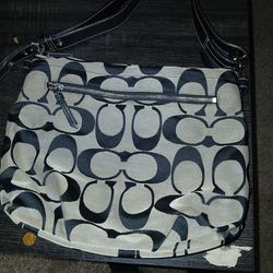 Coach shoulder bag