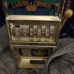 Vintage Slot Old