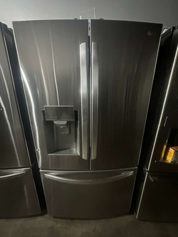Deal: LG French Door Stainless – Ice/Water Dispenser