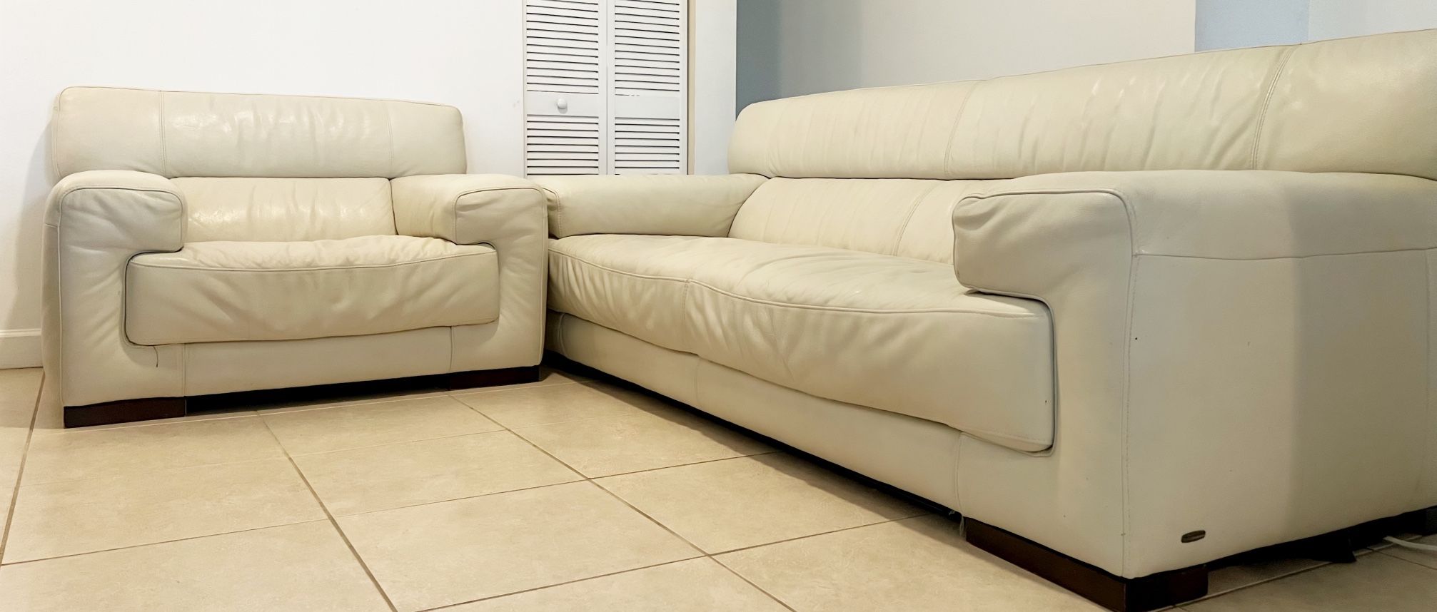 Natuzzi Editions White Leather Sofa Set