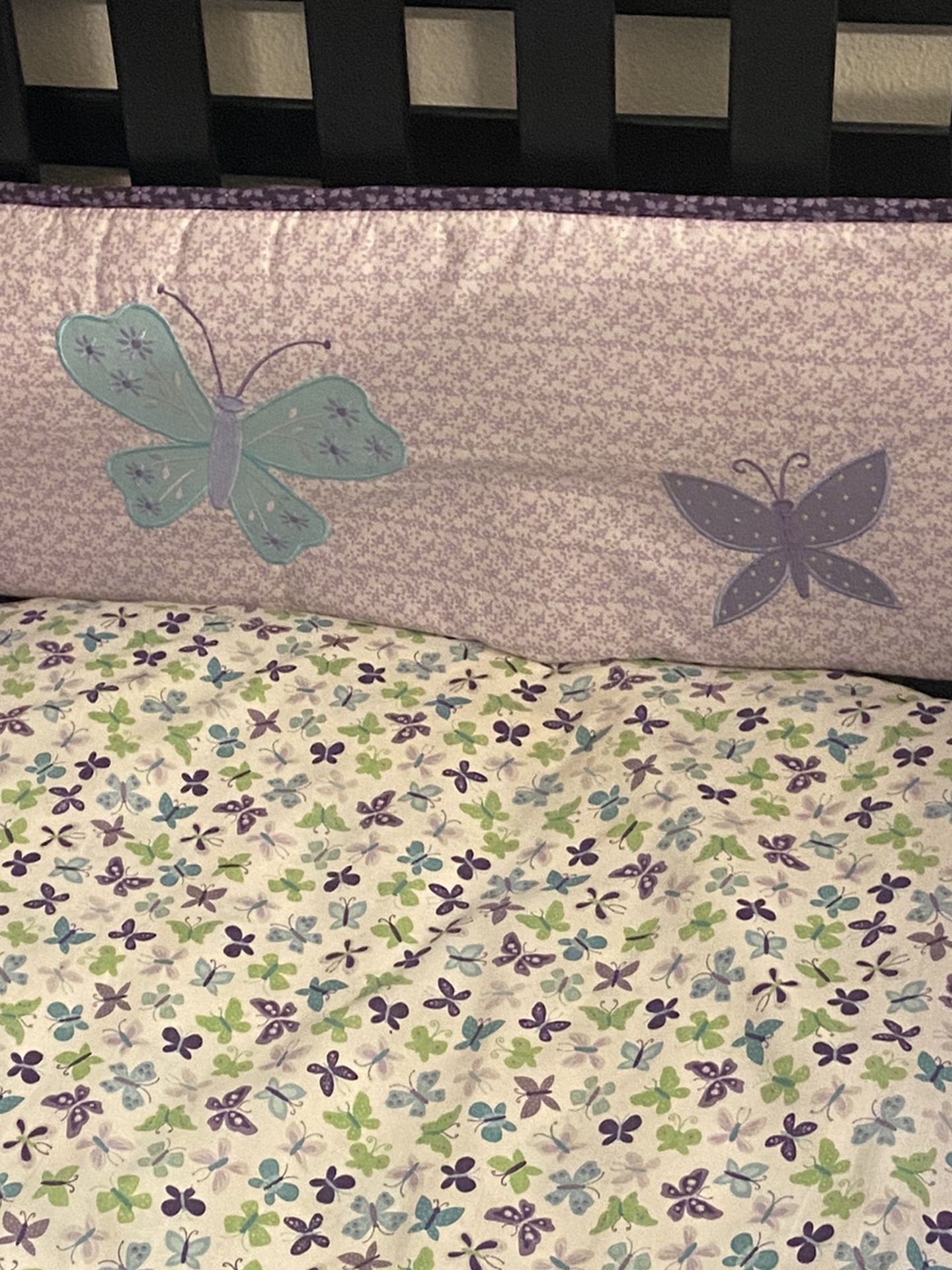 Crib Bedding