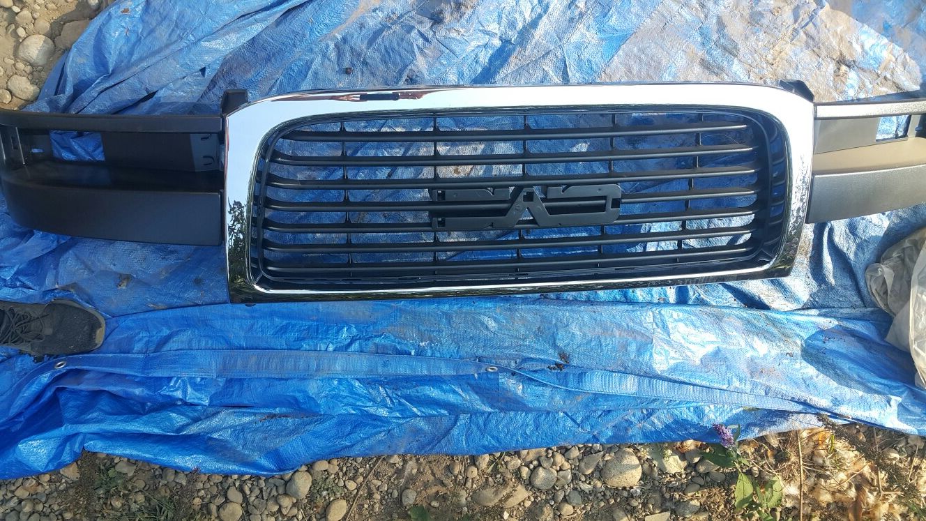 Grille for 03-14 GMC Savana 1500