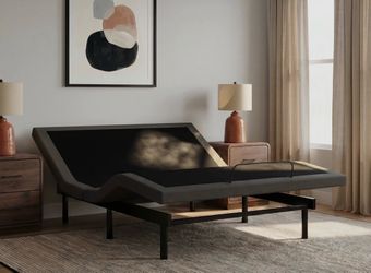 Adjustable bed frame