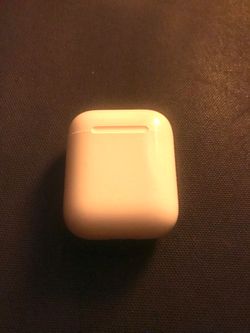 Apple airpod 2nd Gen case only