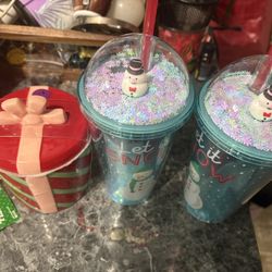 Holiday Cups 