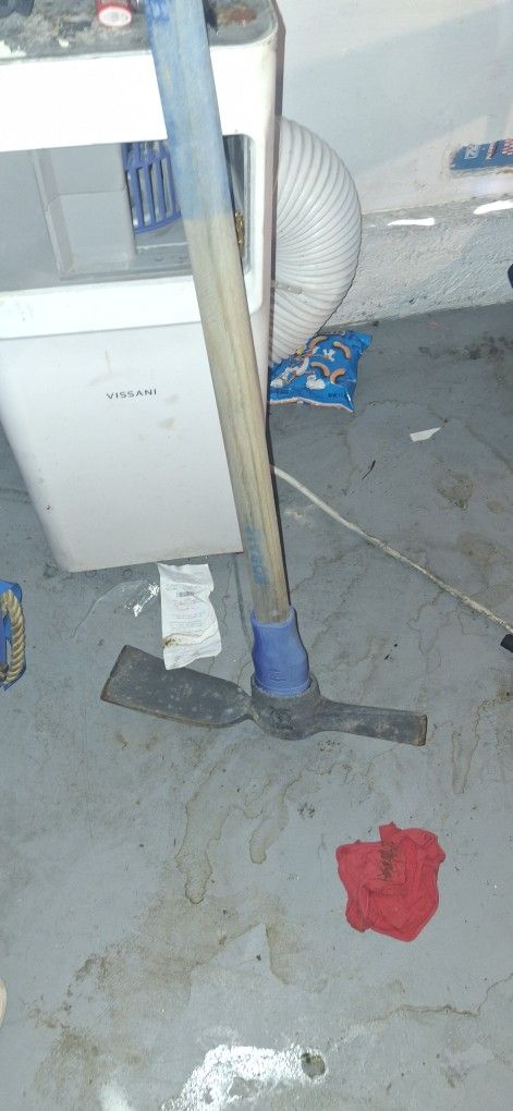Kobalt Heavy Duty Pick