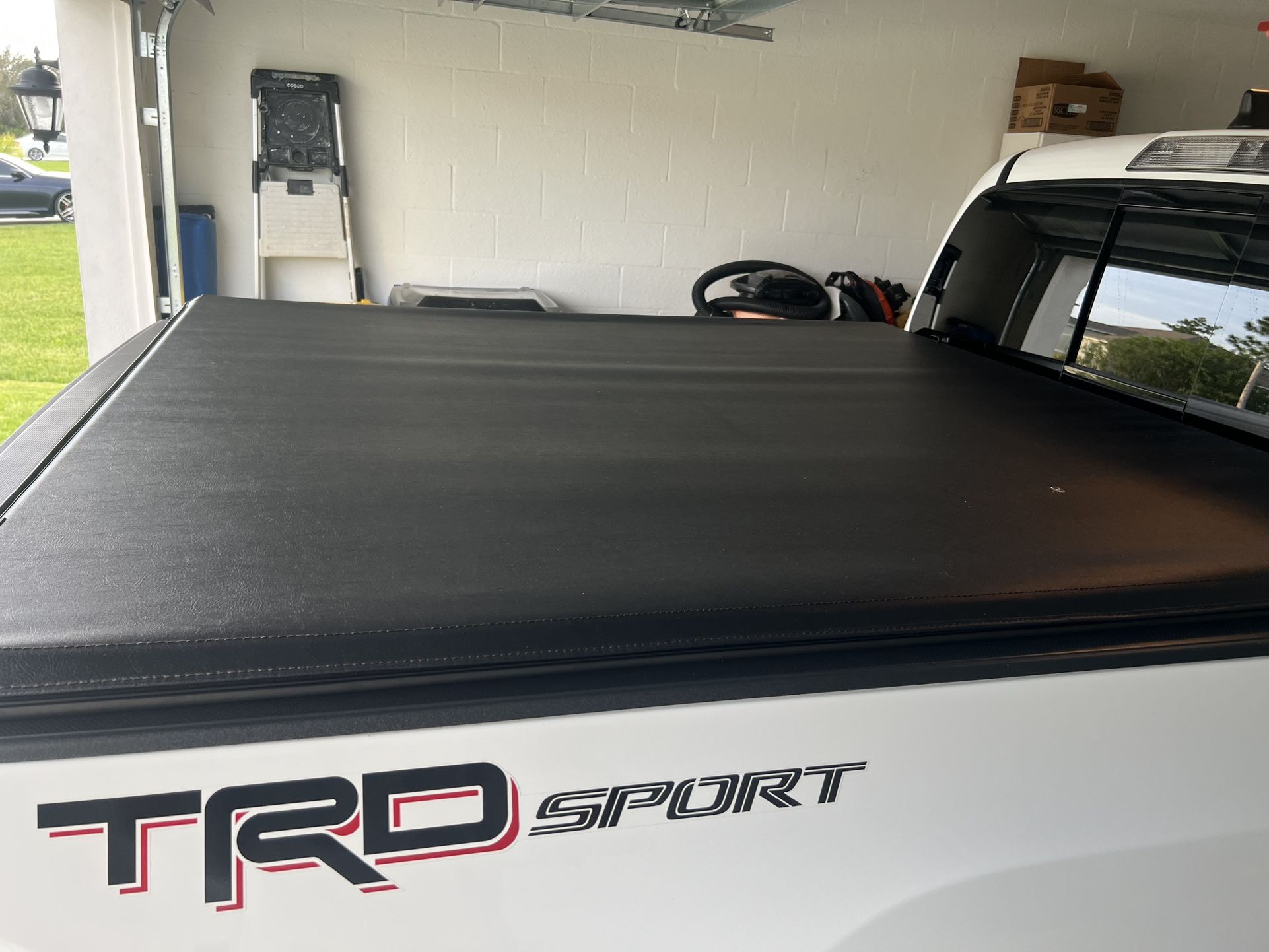 5ft Tonneau Cover Roll Up For 2016-2023  Toyota  Tacoma