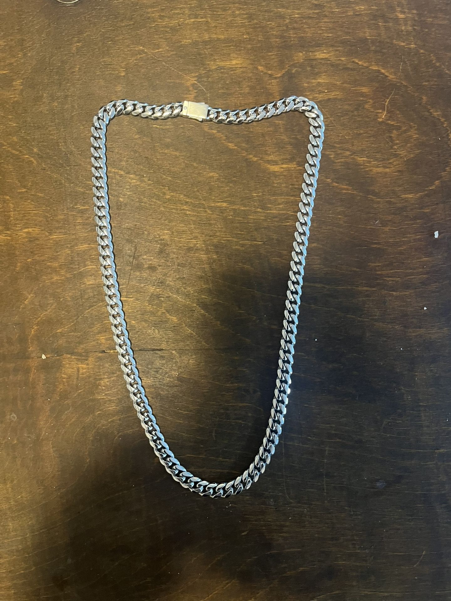Silver 8mm Cuban Links