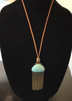 Western style necklace