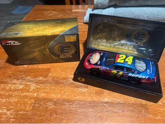 Jeff Gordon custom Hendrick memorial car. Never produced