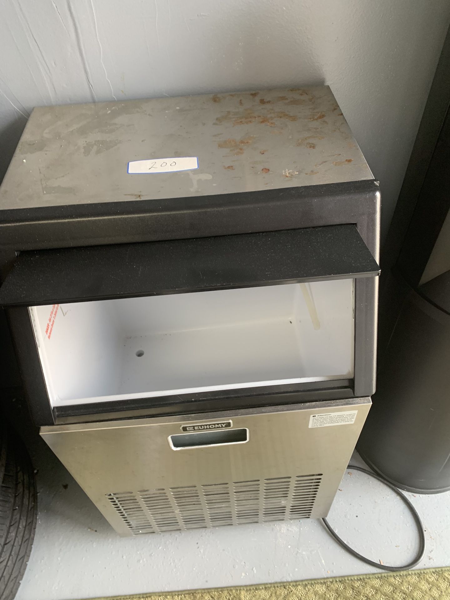 Ice Maker