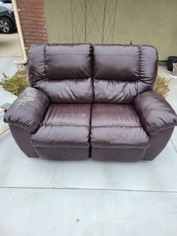 Reclining Loveseat