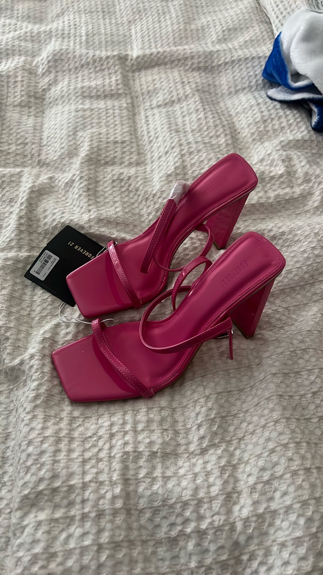HEELS