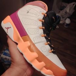 AJ 9 SIZE 7.5 Men 