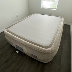 Intex Airbed - King Size 