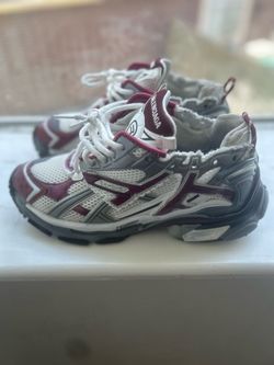 Balenciaga runners OFFER