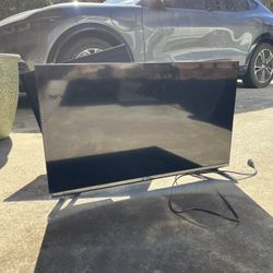 Toshiba - 32" Class V35 Series LED HD Smart Fire TV (2024)