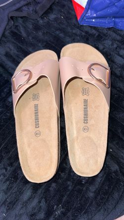 Cushionaire light pink shoes size 11