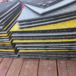 2’x2’ Rubber Tile Mats