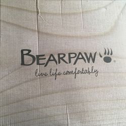 BLACK BEARPAW BOOTS SIZE 9.5MEN UNISEX ONLY WORN A FEW TIMES LIKE NEW $20