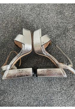 Women Heel