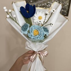 Handmade crochet flower bouquets