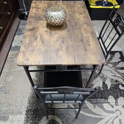 Small Dining Table With 3 Chair 