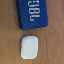 JBL GO2 + Airpod Pro case FREE