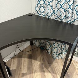 Corner Desk