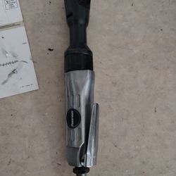 Air Ratchet Wrench