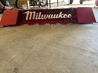 Milwaukee Battery Charging Station