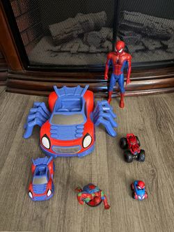 Marvel Spider- Men Crawler Car bundle