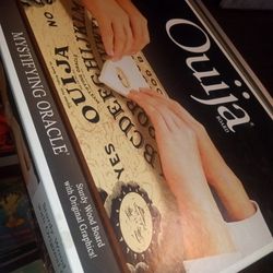 New Ouija Board Mystifying Oracle