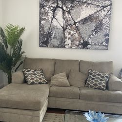 Sofa with Reversible Chaise