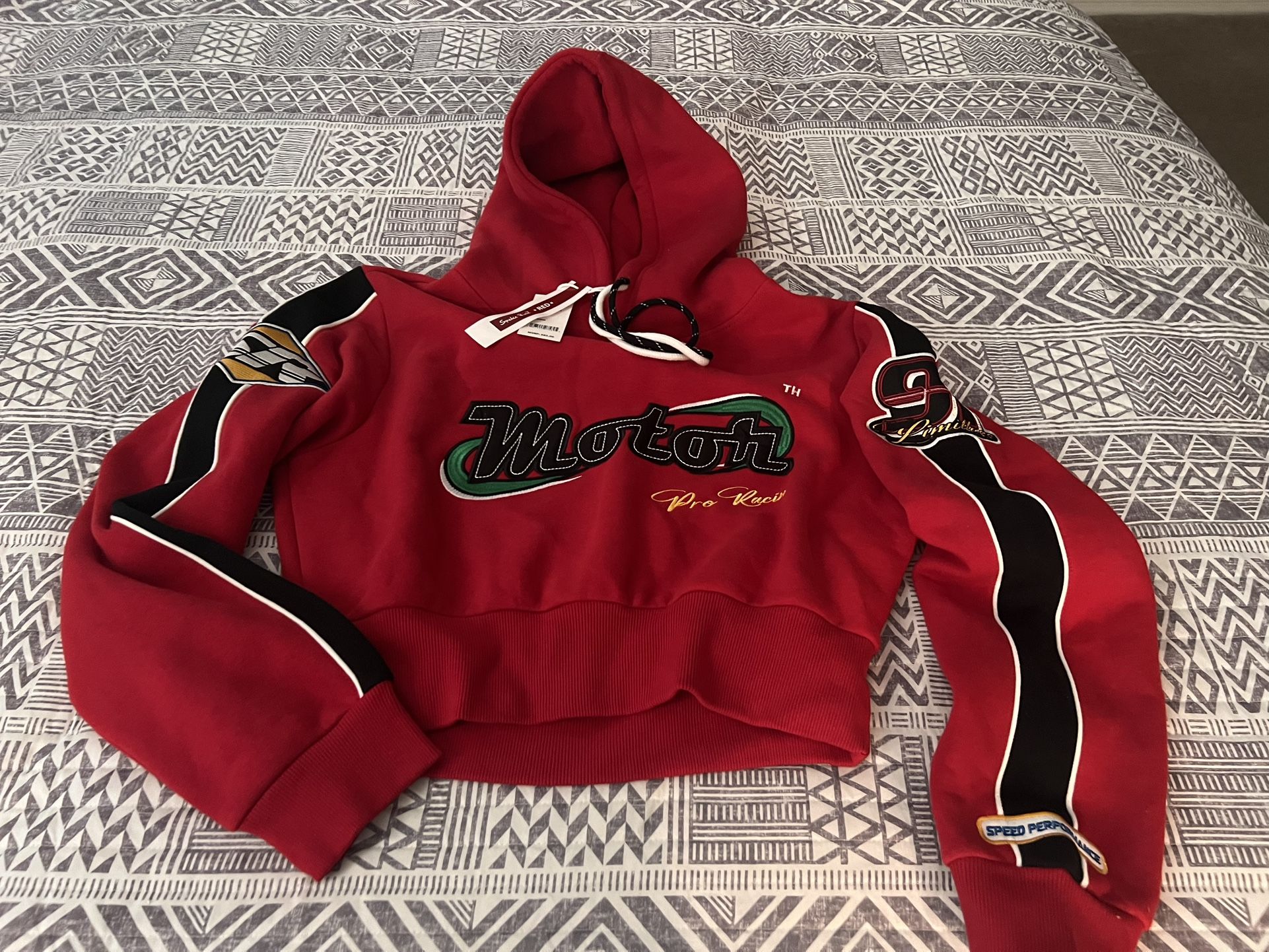 Smoke Rise Women's Racing Cropped Hooded Sweatshirt Red Size X-Large NWT Motor