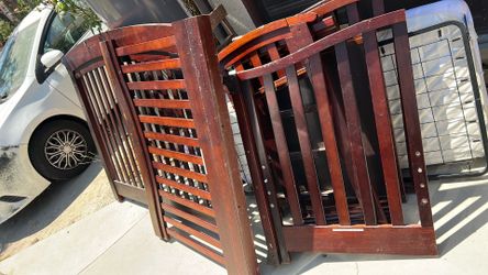 Free baby bed