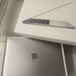 Apple MacBook Pro 2018