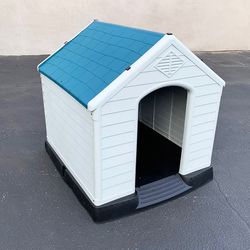 (New) $105 Large Outdoor Indoor Plastic Dog House Waterproof, Size 36”x36”x39”