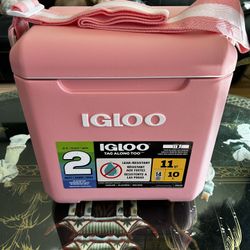 Igloo 11 QT Tag-A-Long Hard Sided Cooler, Pink