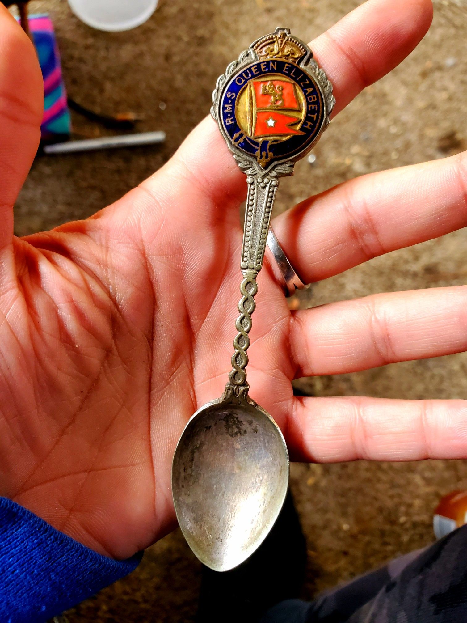 Vintage RMS Queen Elizabeth White Star Shipping Line Spoon