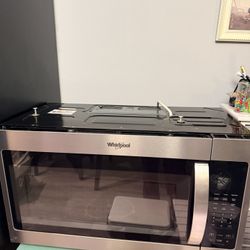 Whirlpool Microwave 30”