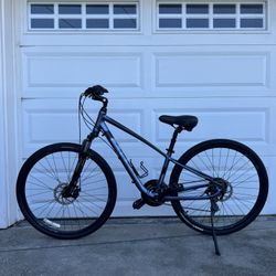 Like-New Giant Cypress DX Hybrid Bike - 24 Speed - XS Frame