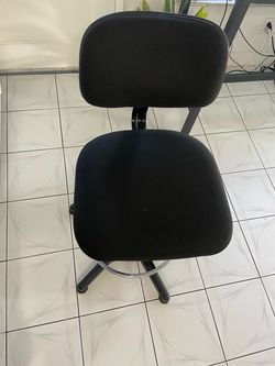 Adjustable chair