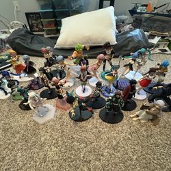 Miscellaneous Anime Figures