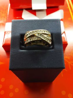 Women's Ring - Yellow Gold 14k (.585) 8.1 grams Size 7